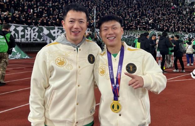 皇冠HG官网-方昊告别国安：感恩球队爱球迷，山水相逢暂别离